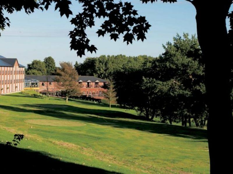 Macdonald Hill Valley Hotel, Golf & Spa Resort Whitchurch  Exterior photo